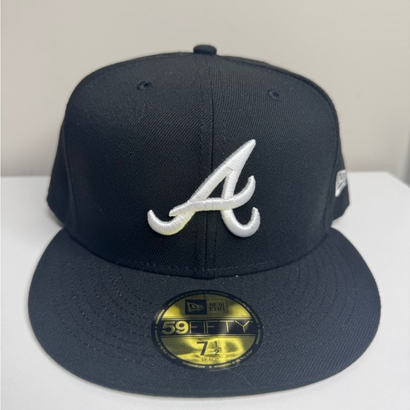 New Era Other - Atlanta Braves New Era 59FIFTY Fitted Hat - Size 7 1/2